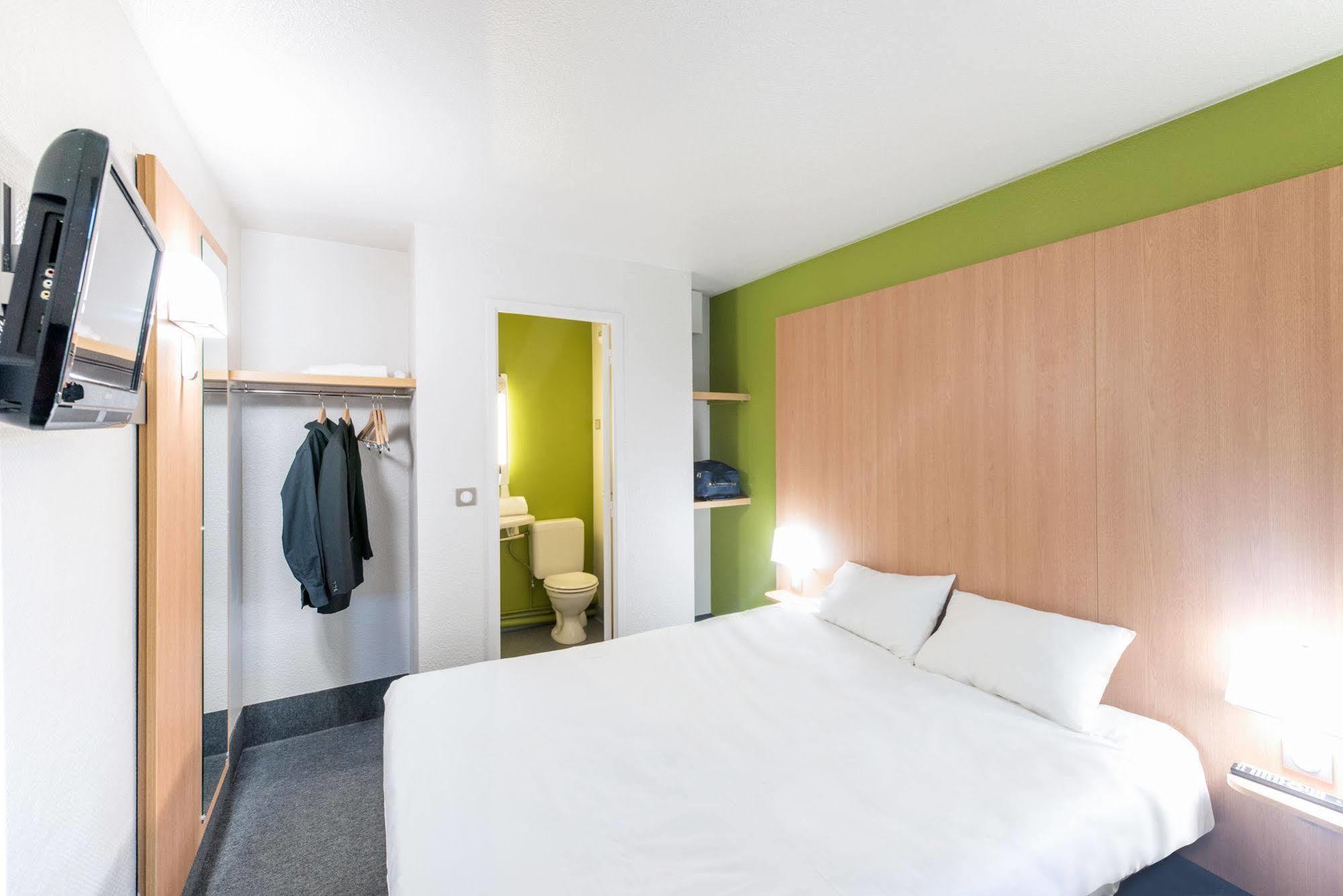 B&B Hotel Brest Kergaradec Aeroport 高伊斯瑙 外观 照片