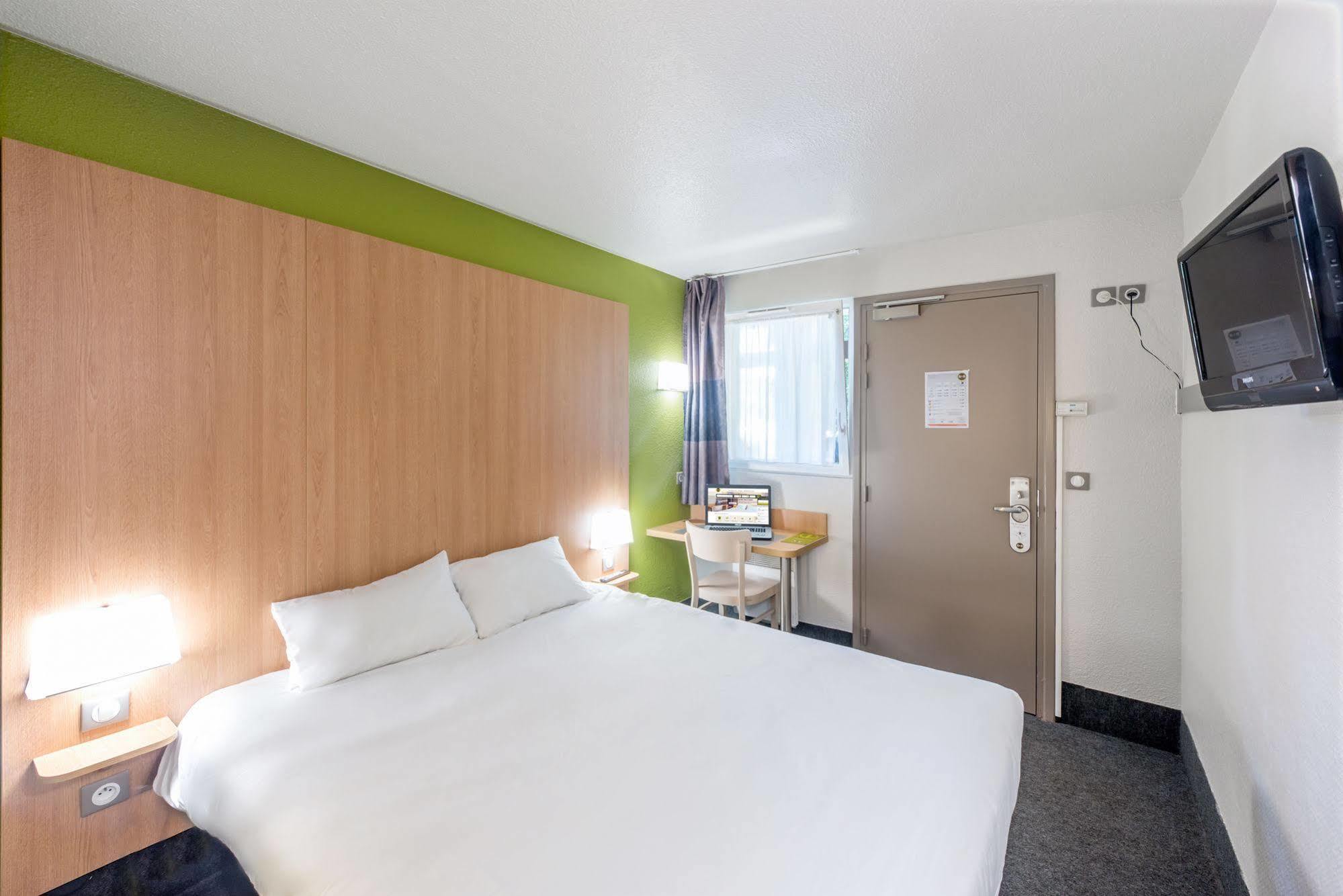 B&B Hotel Brest Kergaradec Aeroport 高伊斯瑙 外观 照片