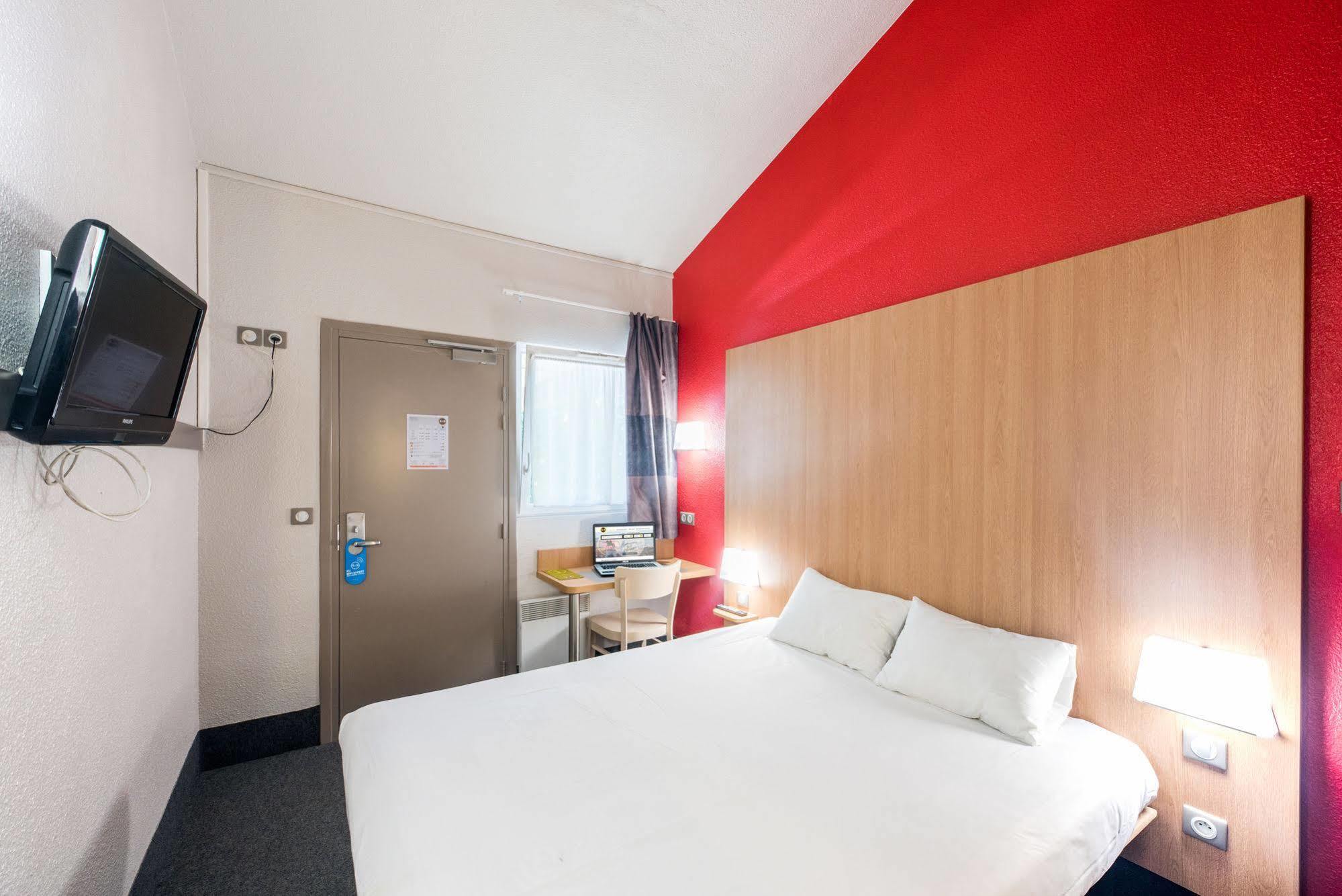B&B Hotel Brest Kergaradec Aeroport 高伊斯瑙 外观 照片