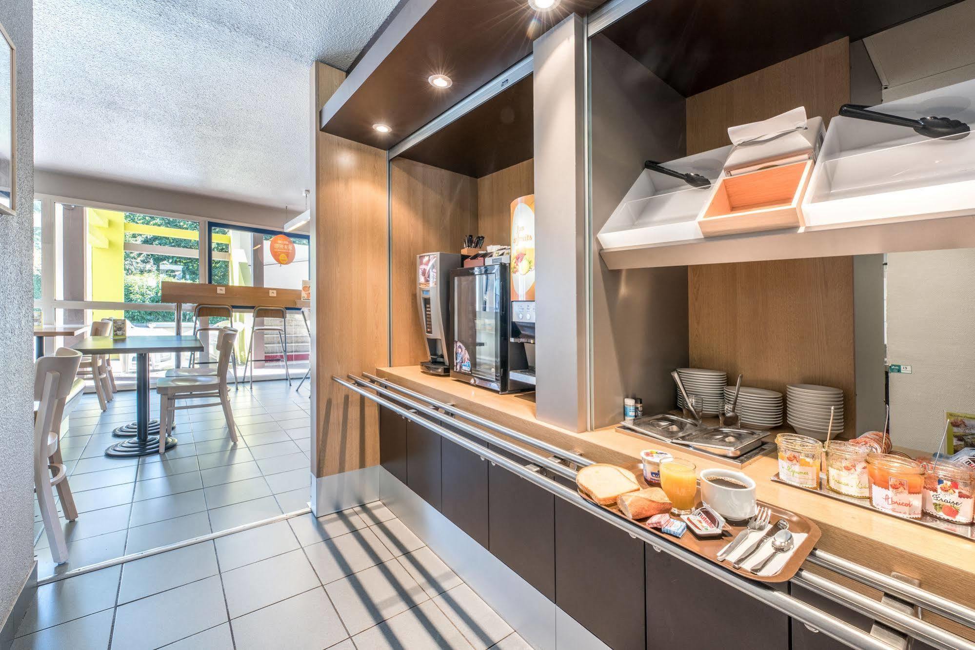 B&B Hotel Brest Kergaradec Aeroport 高伊斯瑙 外观 照片